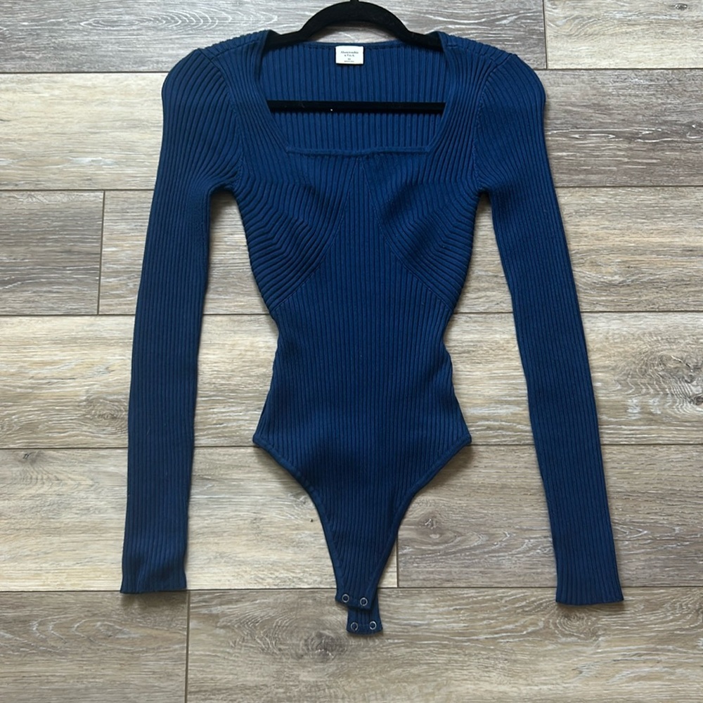 Abercrombie & Fitch sweater bodysuit